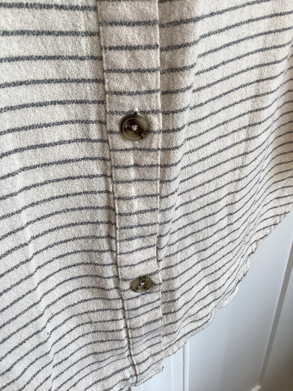 🌊O’Neill Women’s Long Sleeve Collared Button Down Shirt New Medium Gray Striped - Picture 5 of 11